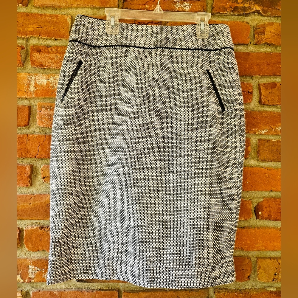 Cynthia Rowley Black & White Pencil Skirt